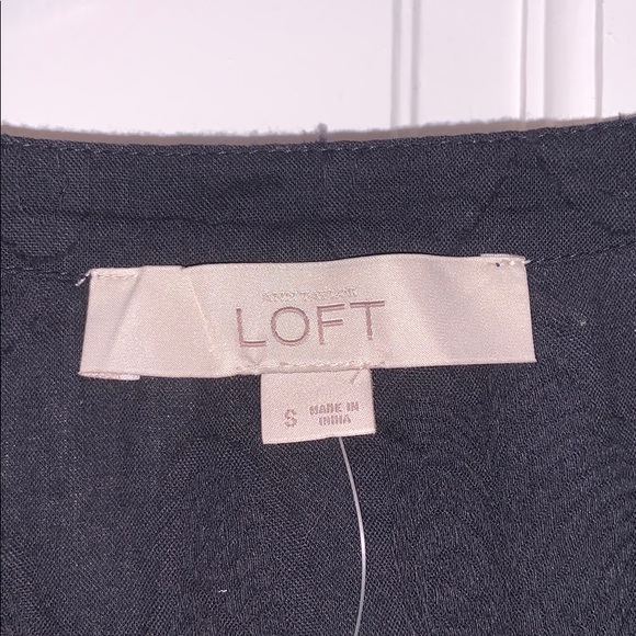 LOFT black blouse New With Tags - Picture 4 of 4